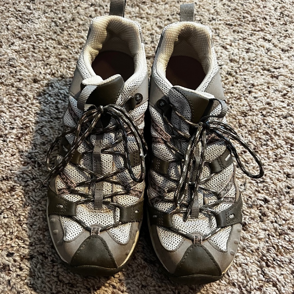 Women's Merrell Vibram Hiking Shoes, Size 10